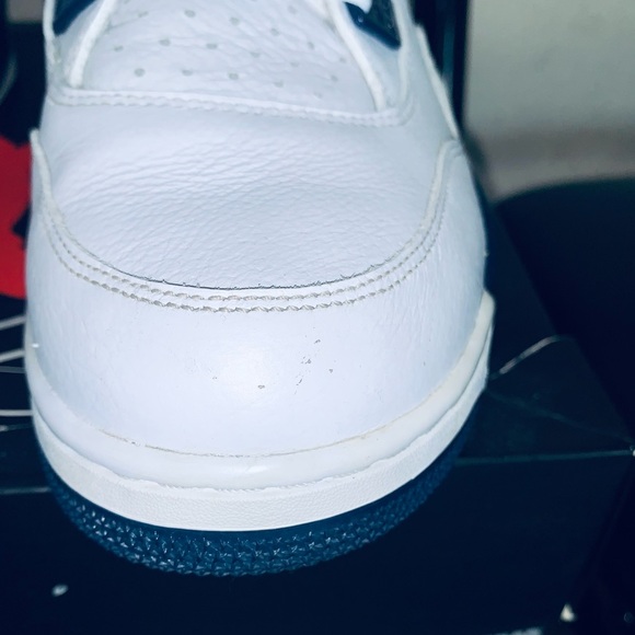 Columbia Jordan 4s OG - Picture 11 of 15